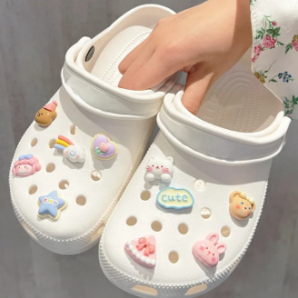 Shoe Charm DIY 3D Cute Rainbow Bear Shoe Decorations for Clogs, Bogg Bag & Sandals